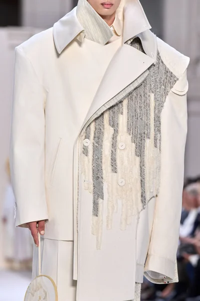 Look 104